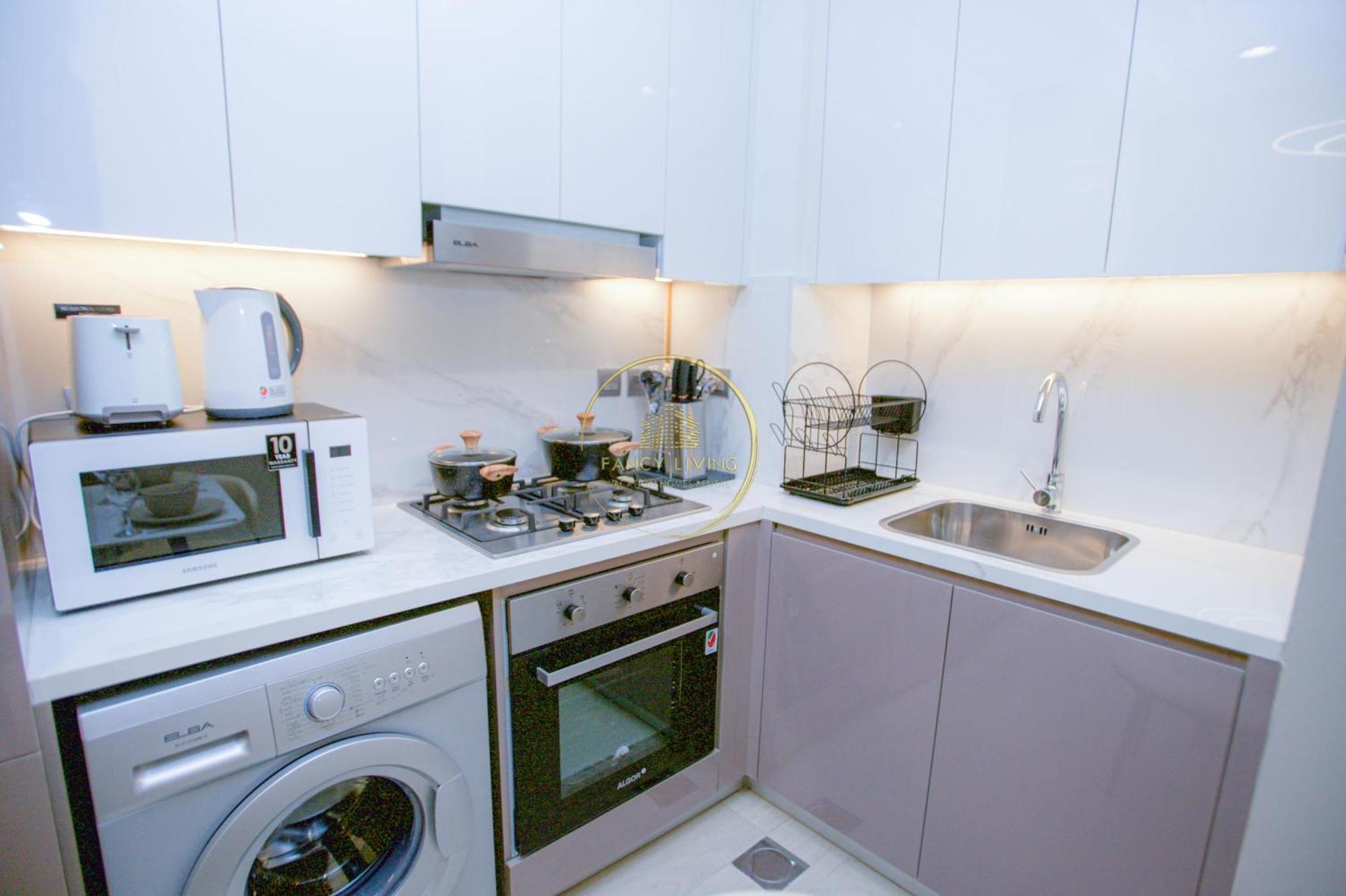 Standard 1bhk Located In Azizi Riviera 48 * Dubai